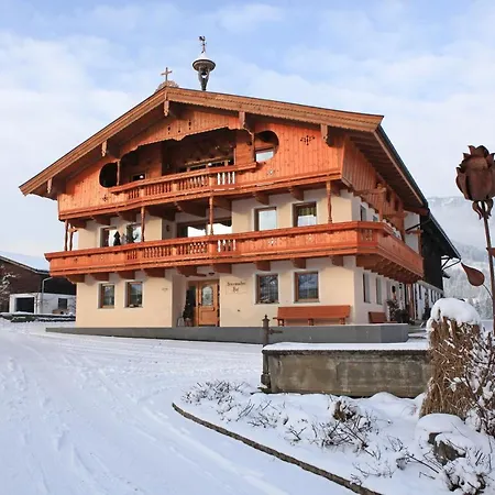 Feriegård Starmacher Hof Itter